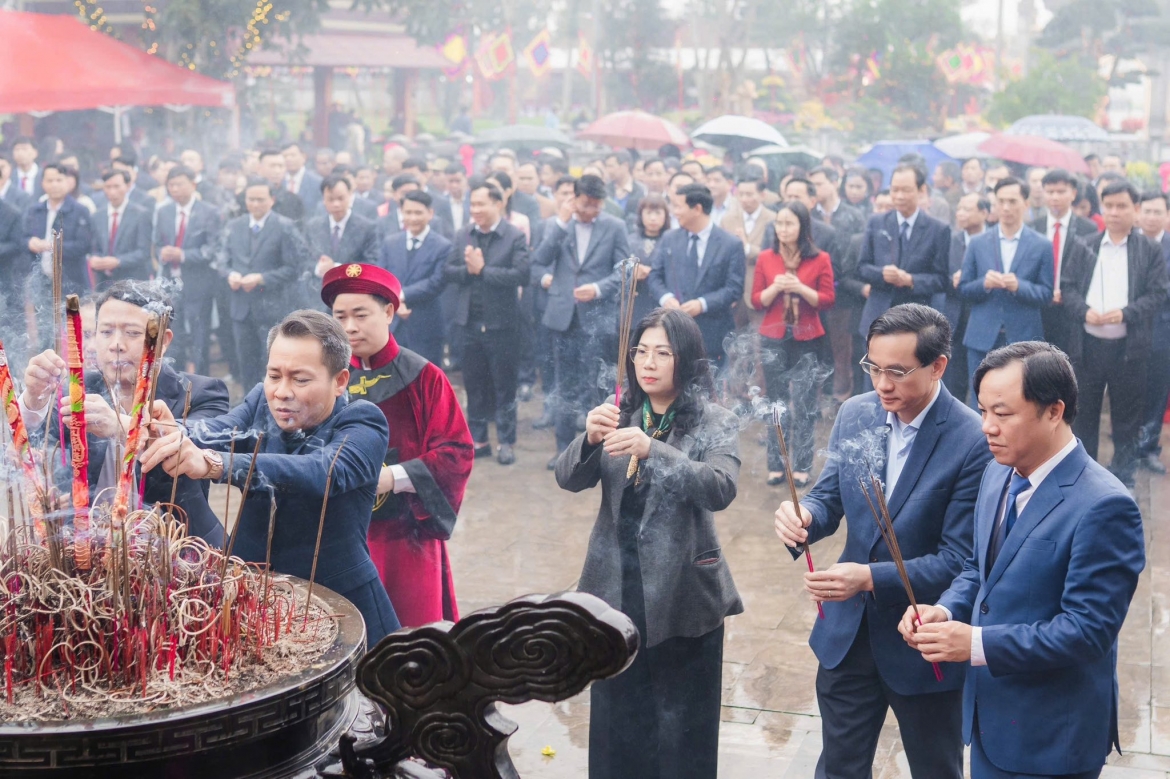 phu tho khai mac le hoi Den mau Au co xuan binh ngo 2026 hinh anh 2