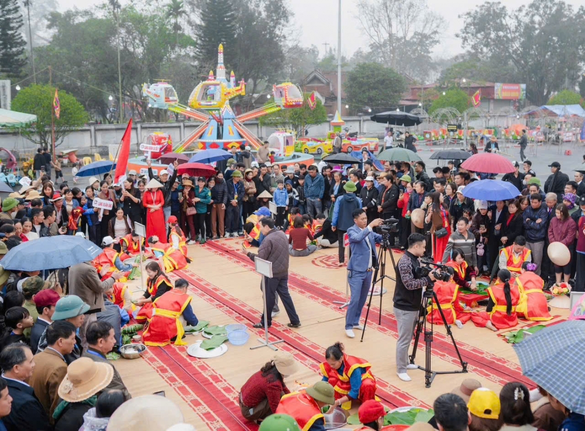phu tho khai mac le hoi Den mau Au co xuan binh ngo 2026 hinh anh 13