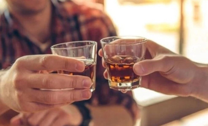 uong 1-2 chen ruou, sau bao lau thi het nong do con trong hoi tho hinh anh 1