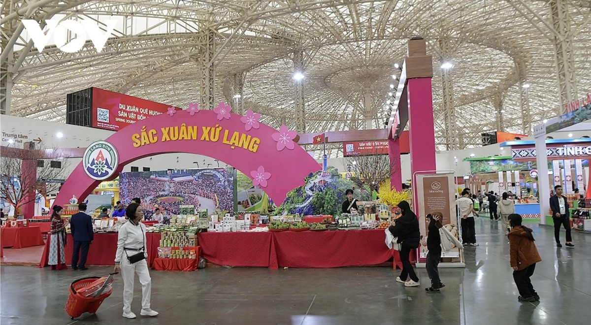 eight tet-themed exhibition spaces at spring fair 2026 picture 15