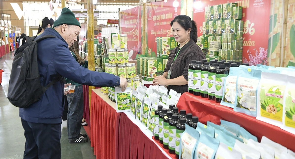 eight tet-themed exhibition spaces at spring fair 2026 picture 22