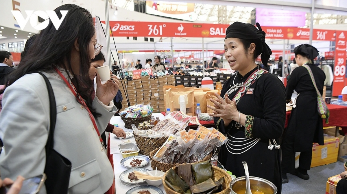 eight tet-themed exhibition spaces at spring fair 2026 picture 5