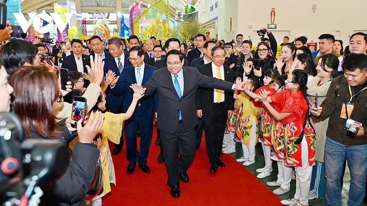 vibrant spring colours at spring fair 2026 s opening ceremony picture 2