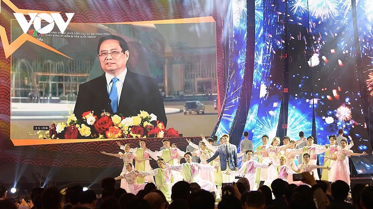 vibrant spring colours at spring fair 2026 s opening ceremony picture 6