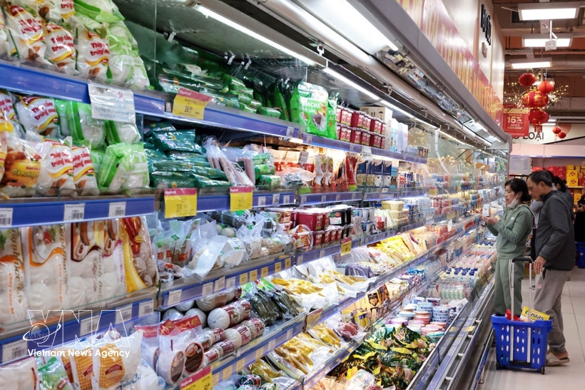 Market stable, supplies ample as Tet holiday ends