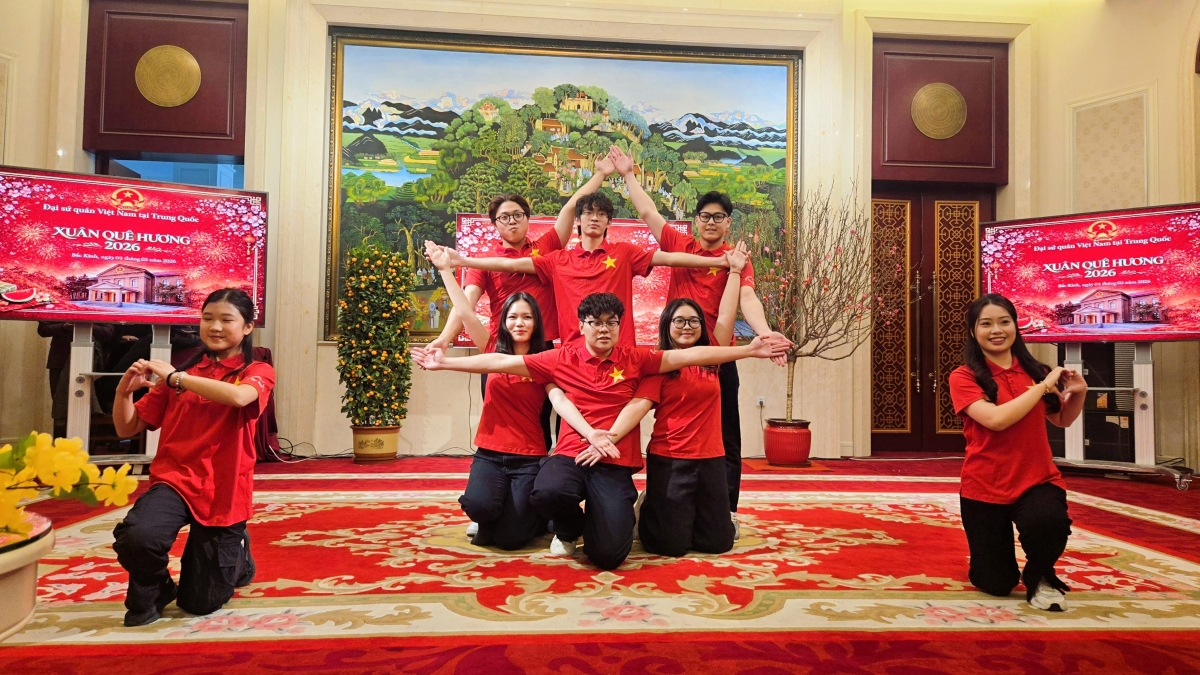 Đầm ấm “Xuân quê hương” tại Bắc Kinh, Trung Quốc