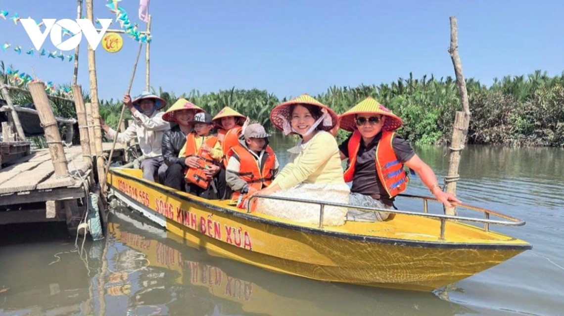 springtime trip to tinh khe coconut water forest in central vietnam picture 7