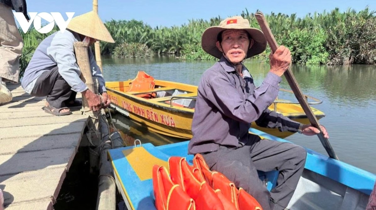 springtime trip to tinh khe coconut water forest in central vietnam picture 9