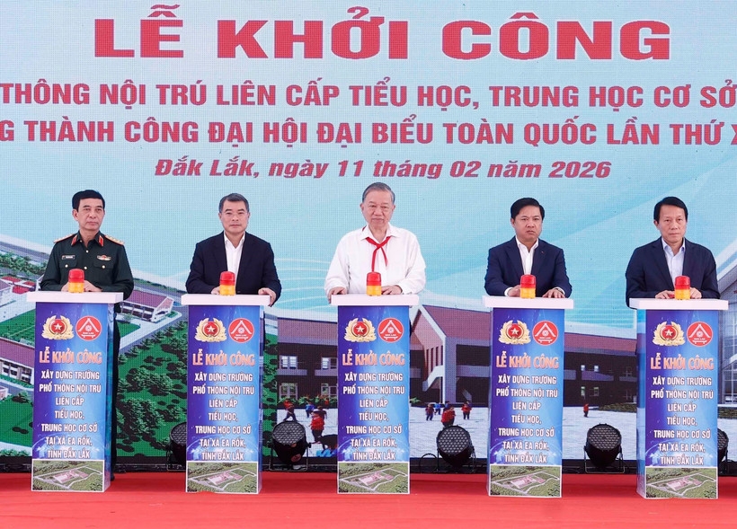 party leader attends ground-breaking of inter-level boarding school in dak lak picture 1