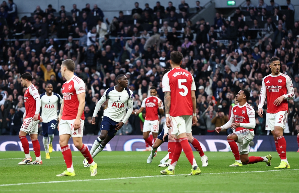 ket qua ngoai hang anh hom nay 23 2 arsenal chien thang dam truoc tottenham hinh anh 26