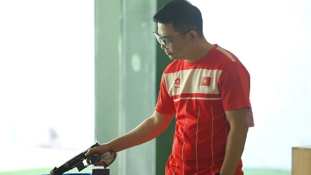 second silver medal for vietnam at asian rifle pistol championship picture 1