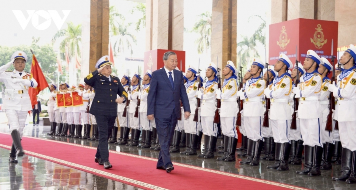 party general secretary attends navy s third people s armed forces hero ceremony picture 2