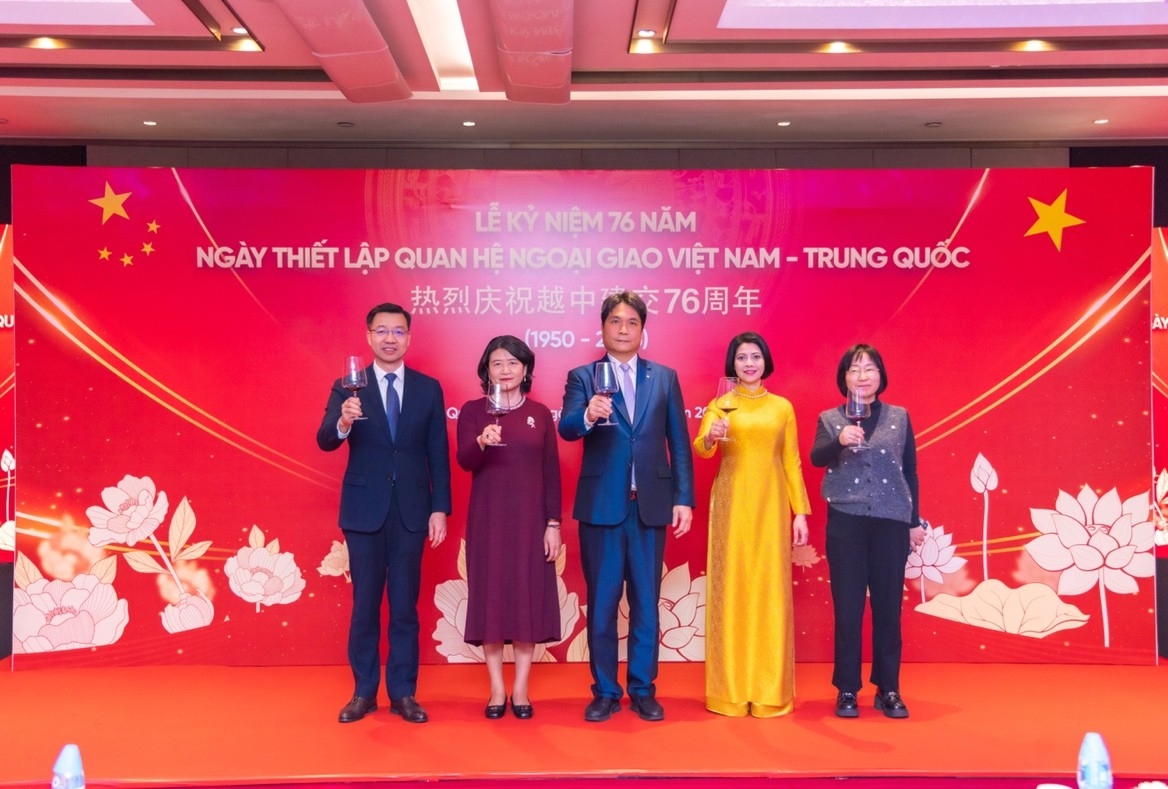 ky niem 76 nam quan he viet nam - trung quoc va xuan que huong 2026 tai quang chau hinh anh 6
