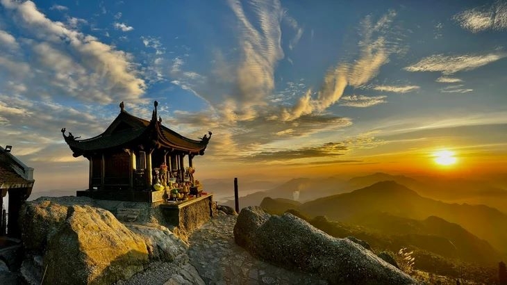 quang ninh waives entrance fees at yen tu complex through 2028 picture 1 quang ninh waives entrance fees at yen tu complex through 2028 picture 1