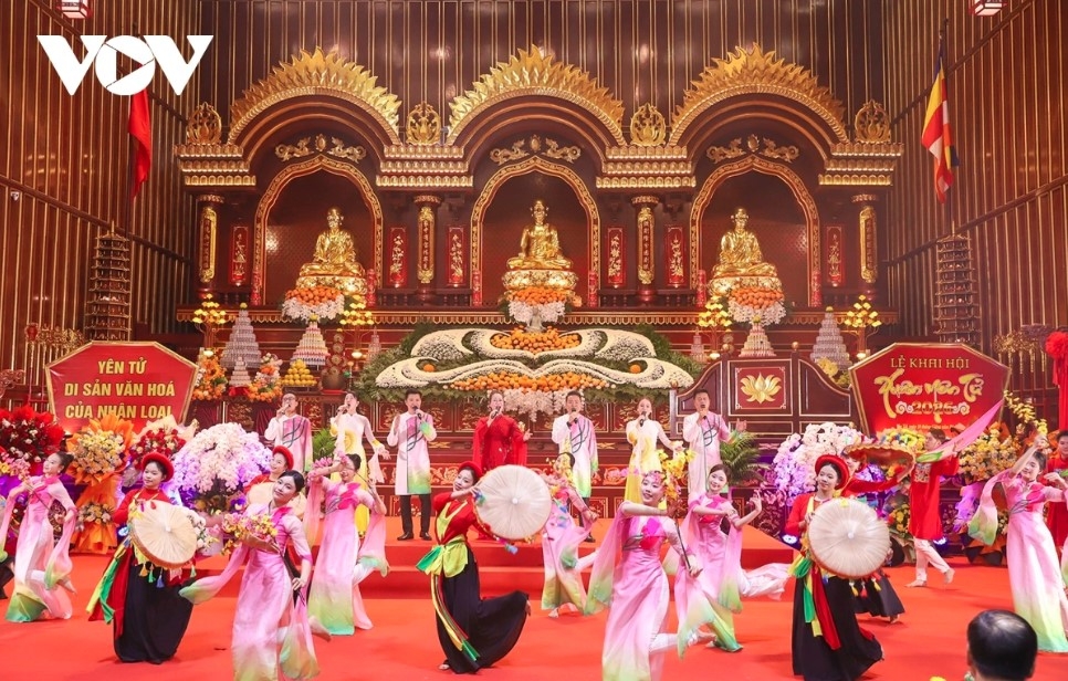 yen tu spring festival opens first festive heritage season of world heritage site picture 3