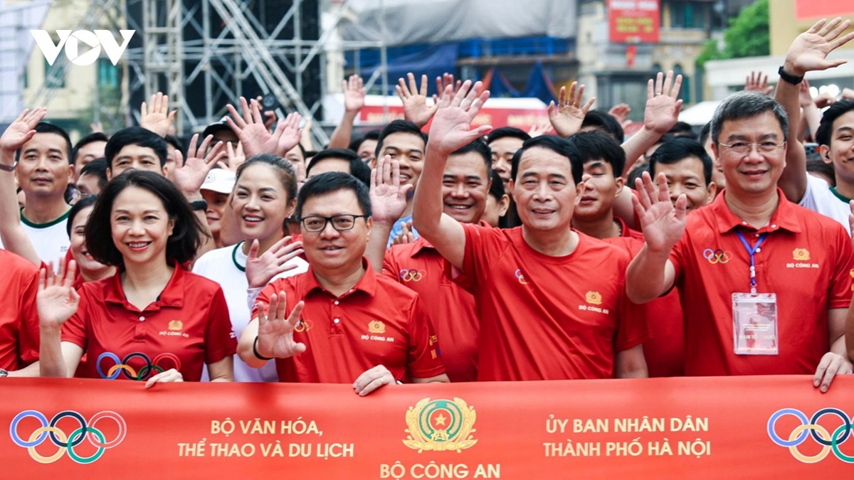 Over 1.2 million join largest-ever Olympic Run for public health in Vietnam