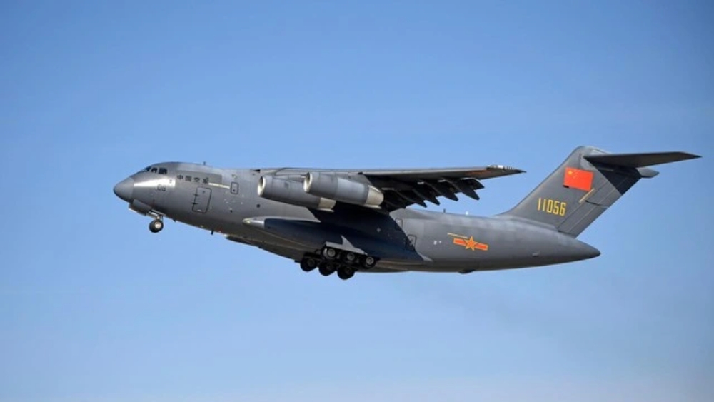 trung quoc dua ai vao hoat dong tiep nhien lieu tren khong hinh anh 1