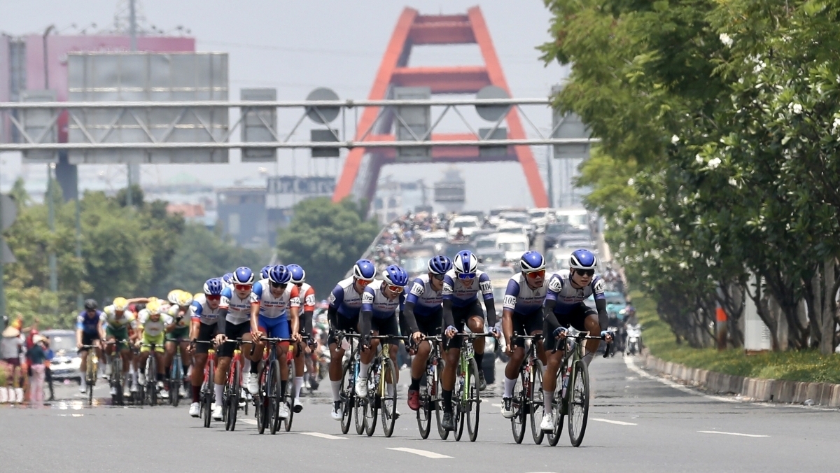 cup xe dap htv 2026 hanh trinh 50 nam thanh pho mang ten chu tich ho chi minh hinh anh 4