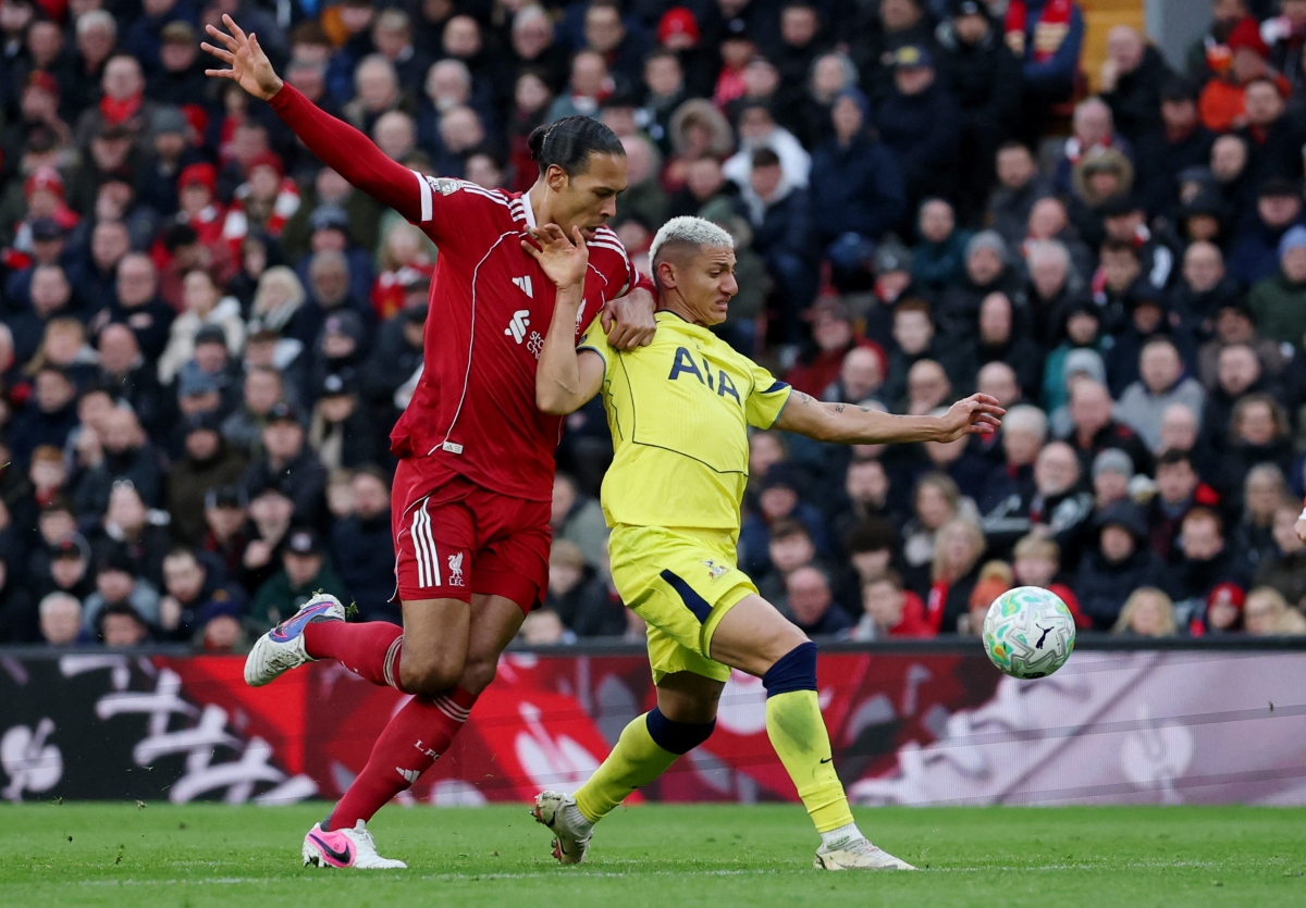 ket qua ngoai hang anh cong lam thu pha, liverpool hoa cay dang tottenham hinh anh 14