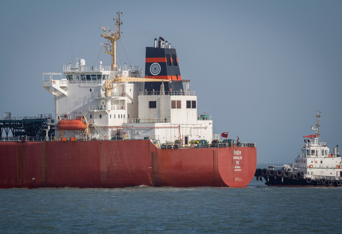 EU cảnh báo rủi ro toàn cầu từ eo biển Hormuz