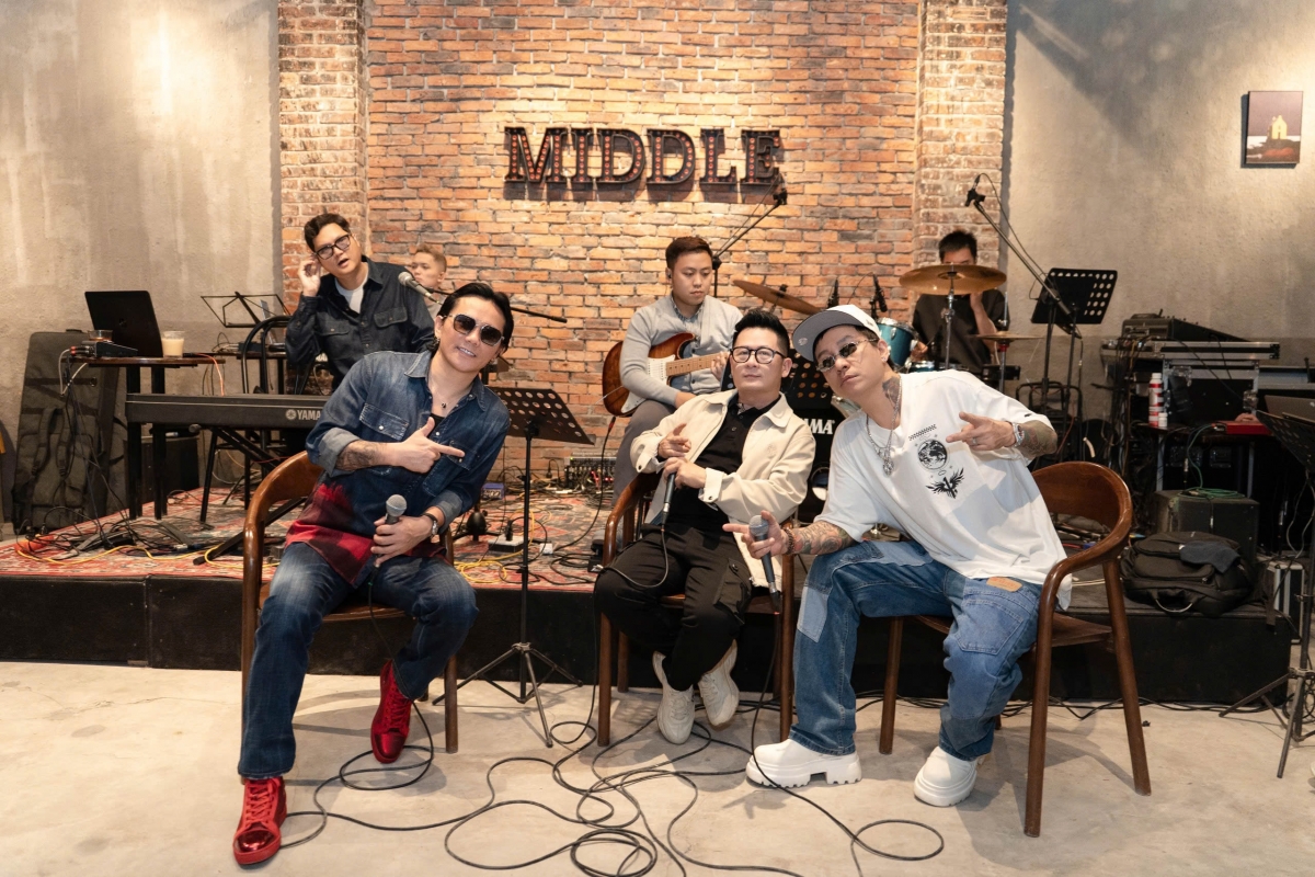 qua dua hau tap luyen cho concert tai ha noi, loat hit dinh dam duoc phoi khi moi hinh anh 1