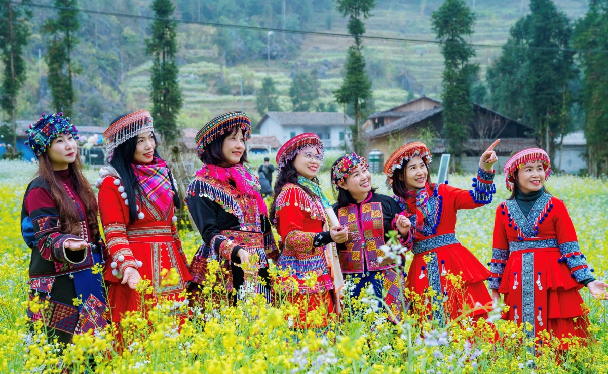 Tuyên Quang kiến tạo hệ sản phẩm du lịch từ bản sắc văn hóa và tài nguyên bản địa