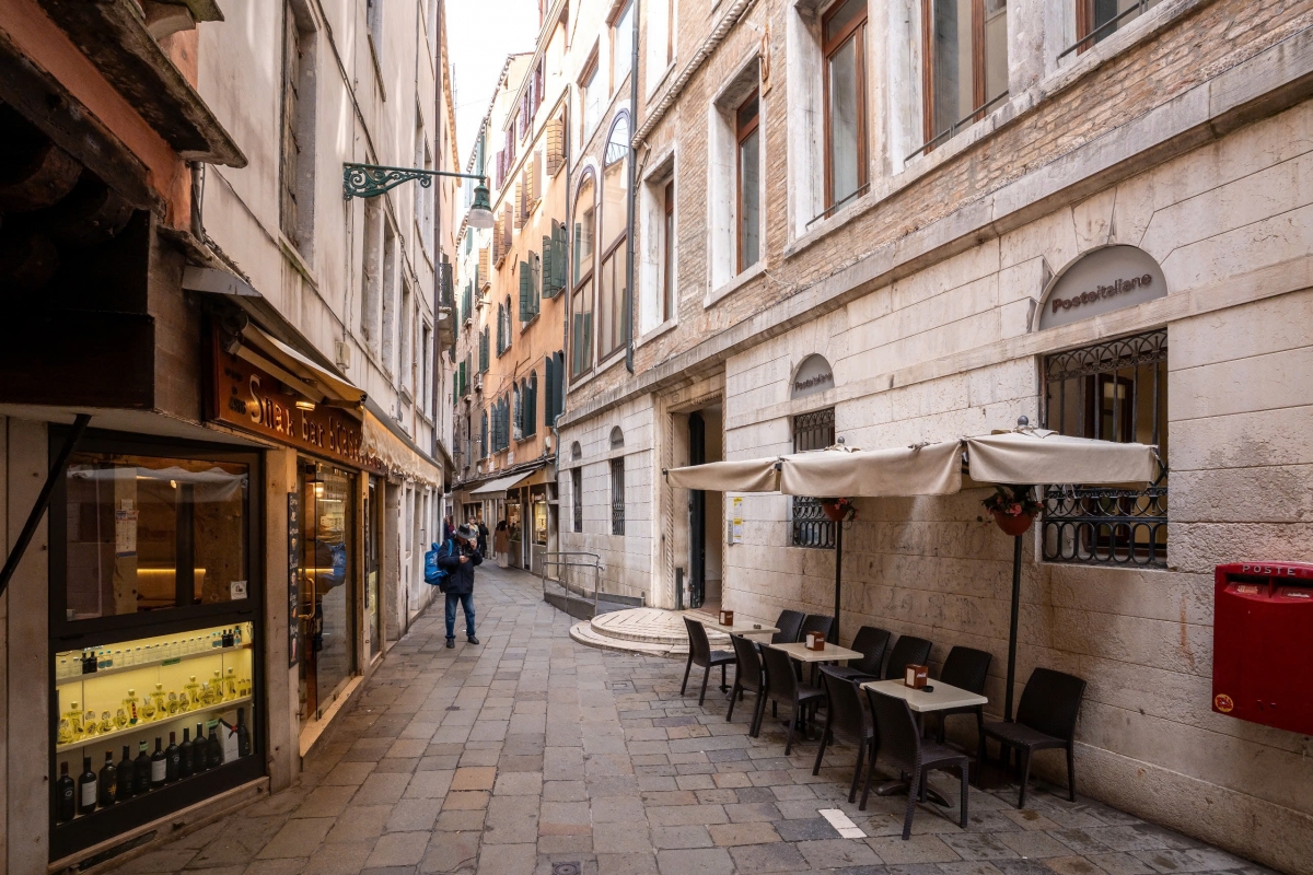 Cung điện thế kỷ 15 ở Venice trở thành không gian triển lãm nghệ thuật Việt Nam