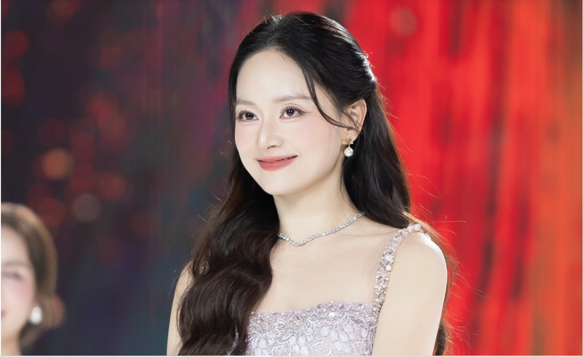 sao viet 28 3 nsUt my duyen yeu xa khong cai va de hon nhan ben vung hinh anh 4