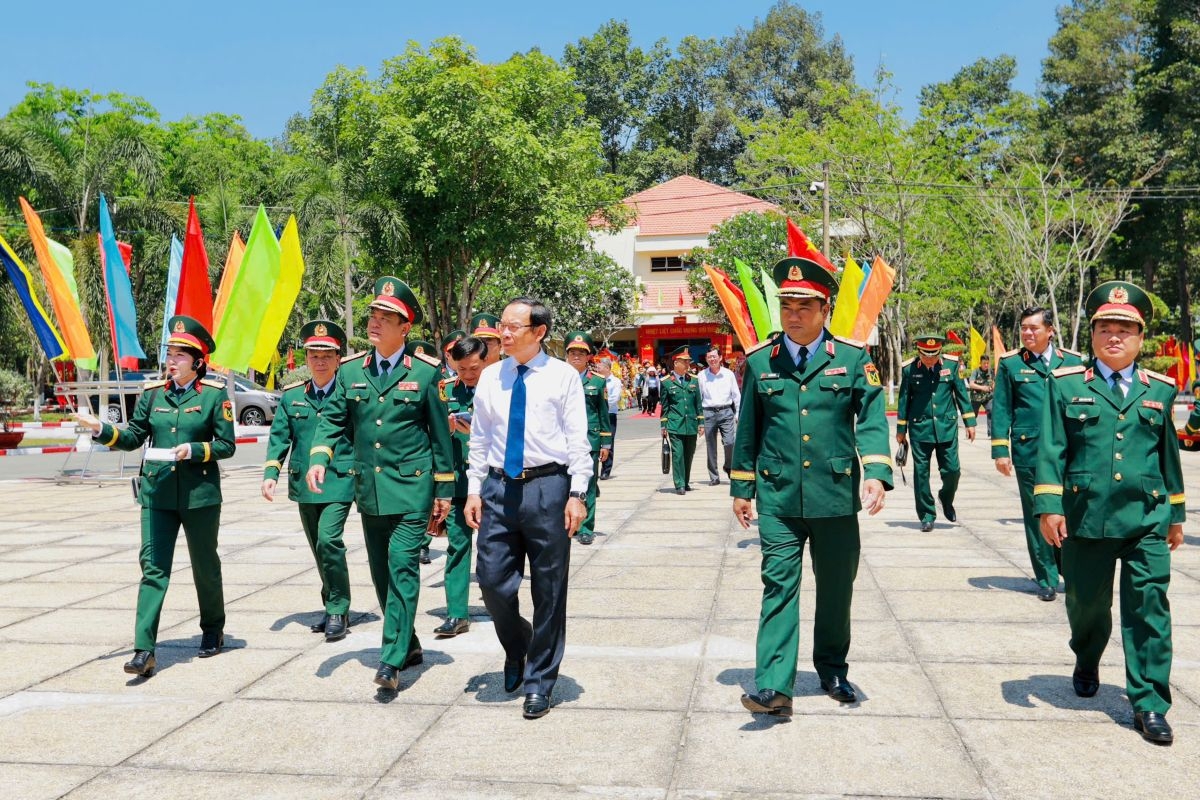 truong thieu sinh quan mien nam dac biet quan tam tre mo coi do covid-19 hinh anh 4