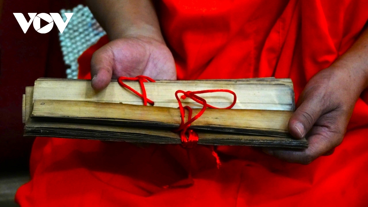 khmer palm-leaf manuscripts a living cultural heritage picture 5
