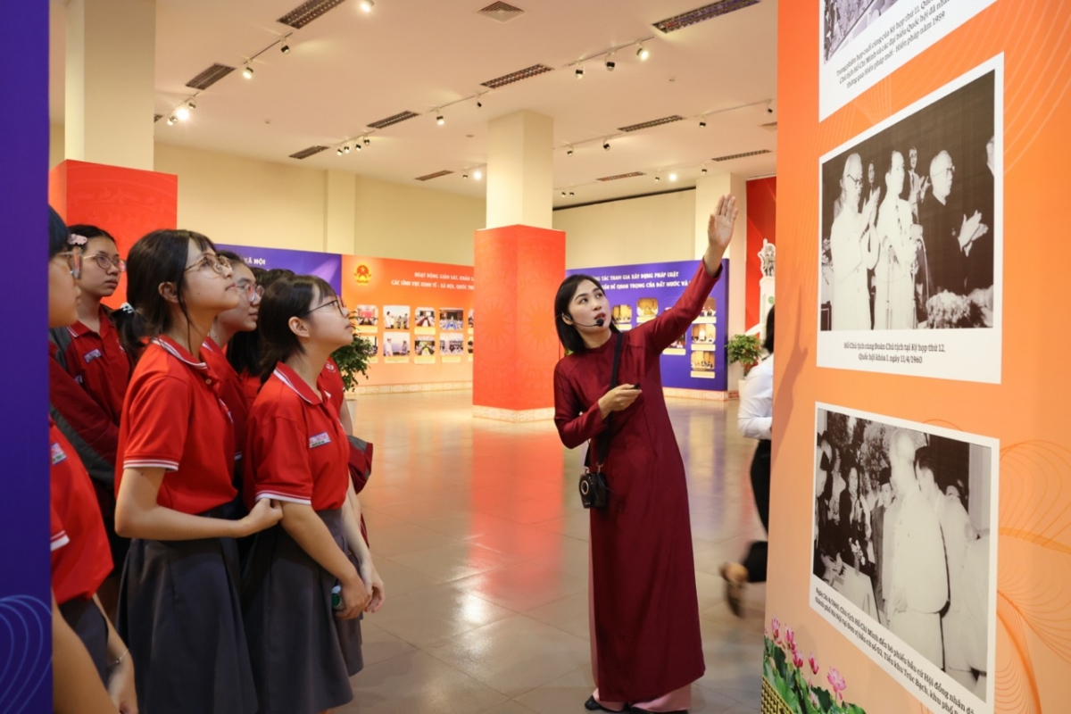 Triển lãm “Đắk Lắk với Quốc hội - Vững niềm tin, Chung khát vọng”