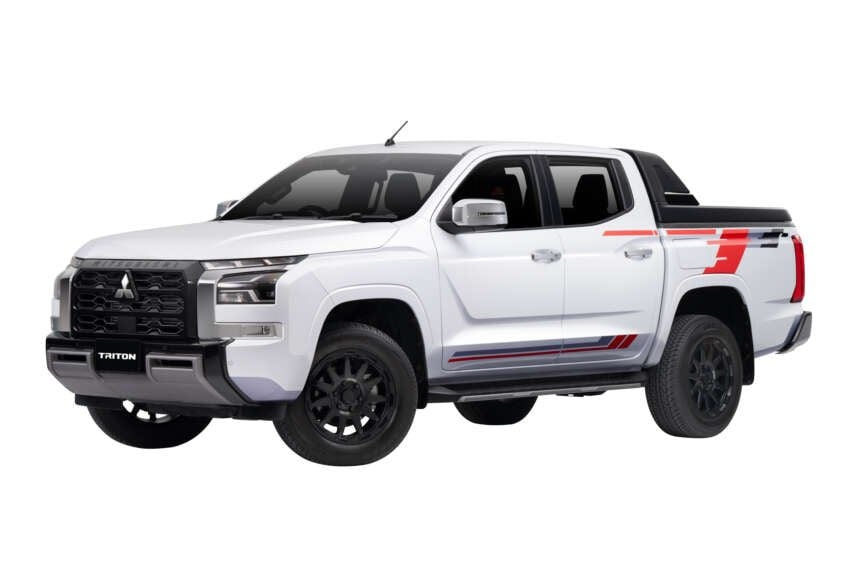 mitsubishi triton championship edition trinh lang ky niem chien thang axcr hinh anh 6