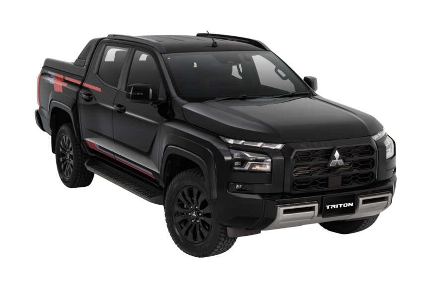 Mitsubishi Triton Championship Edition trình làng kỷ niệm chiến thắng AXCR