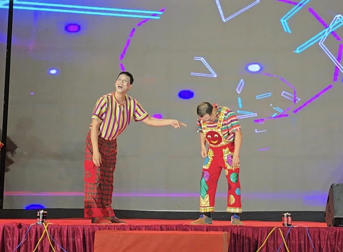 ha noi soi noi cac chuong trinh van nghe chao mung ngay hoi bau cu hinh anh 7