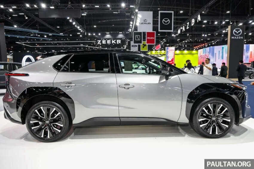 toyota bz4x 2026 ra mat Dong nam A voi hai phien ban, nang cap toan dien hinh anh 2