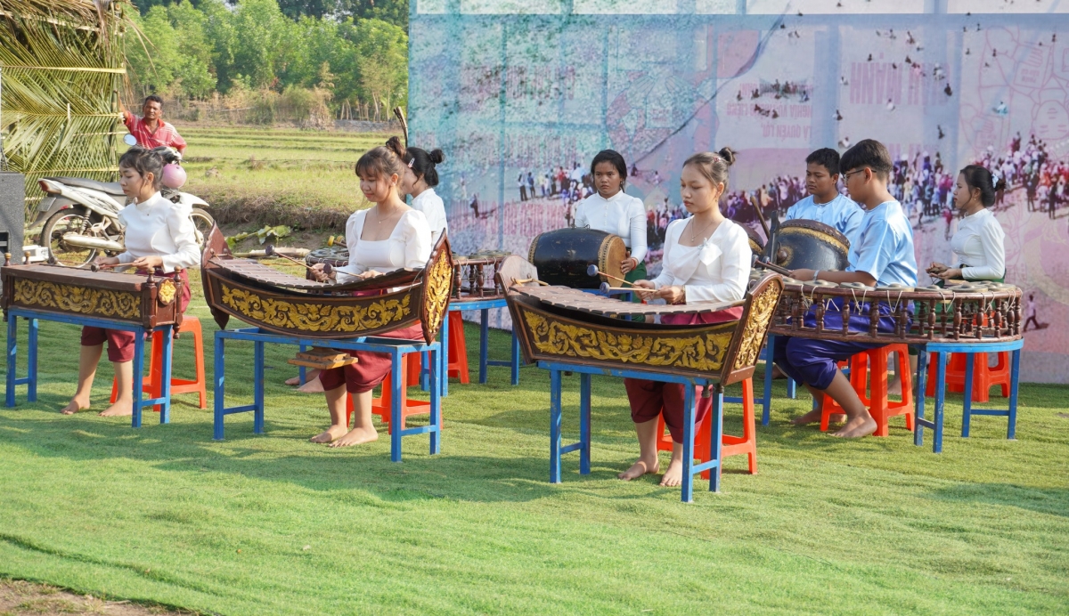 le hoi dua tpeng, di san van hoa doc dao cua nguoi khmer tai Dong nai hinh anh 4