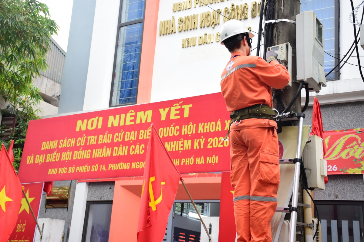 EVNHANOI đảm bảo điện phục vụ bầu cử Đại biểu Quốc hội khóa XVI