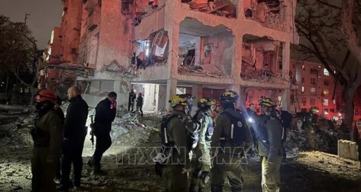 vietnamese in israel urged to step up safety measures amid middle east conflict picture 1