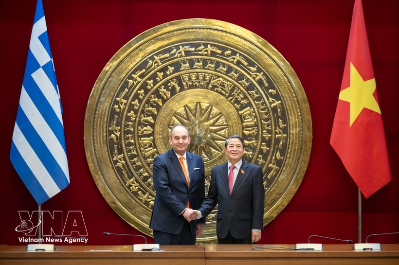 vietnam, greece seek to deepen parliamentary and economic ties picture 1