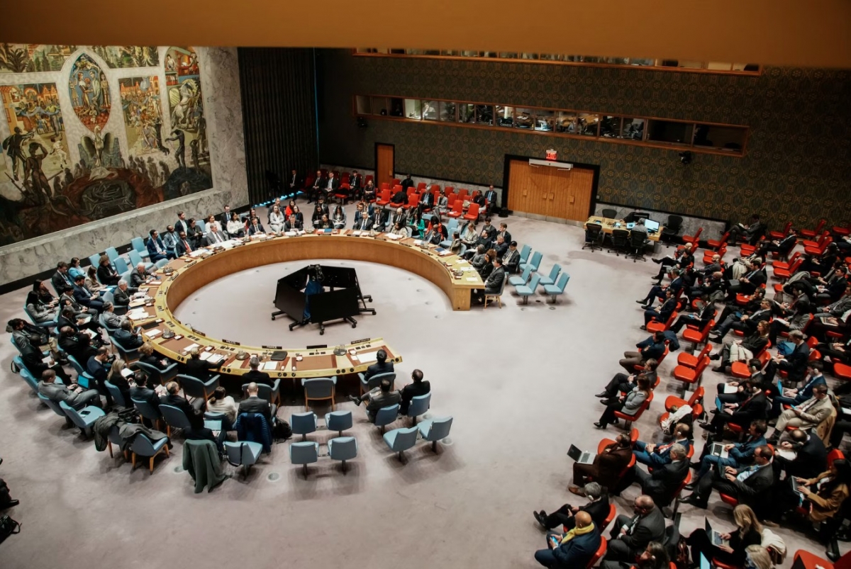 Sự thận trọng của các bên nằm ngoài vòng chiến đấu