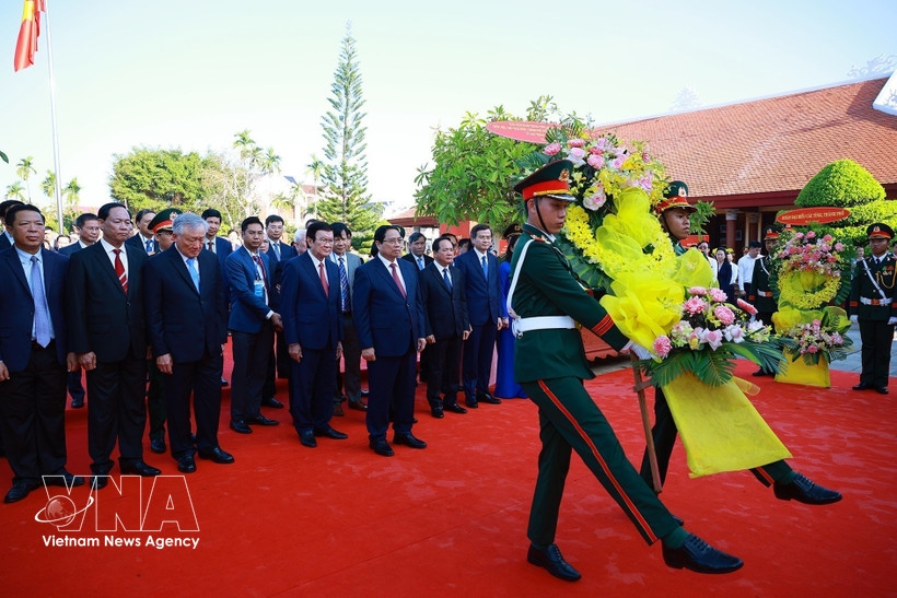 pm highlights legacy of late pm pham van dong picture 1