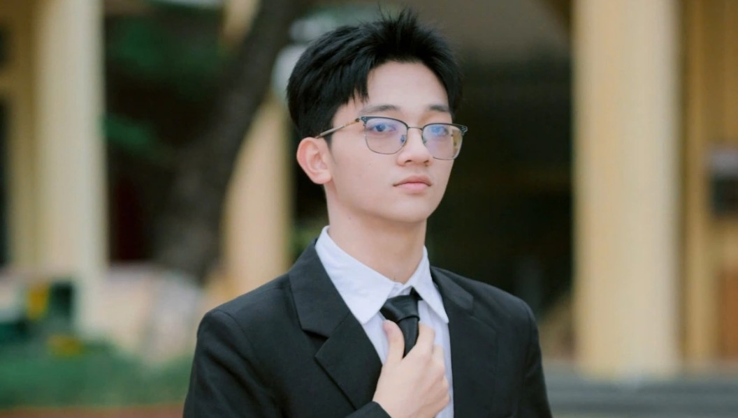 Thủ khoa học giỏi toàn diện, đạt điểm thi đánh giá tư duy cao nhất 6 năm qua