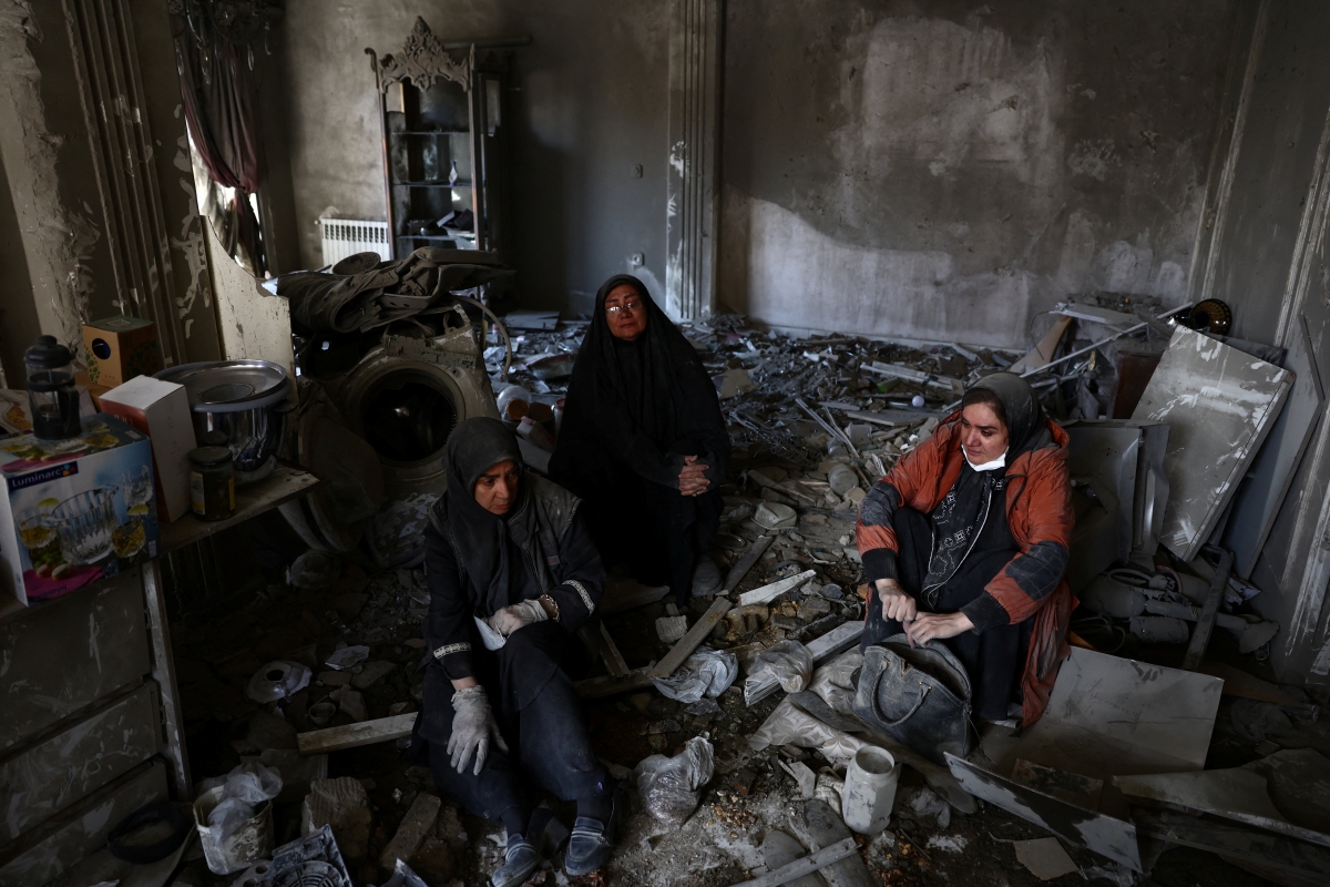 bo truong uae tuyen bo khong the chung song voi iran hinh anh 1