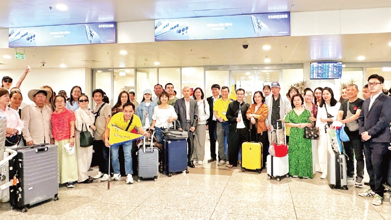 emergency measures taken to ensure safety for vietnamese tourists in middle east picture 1