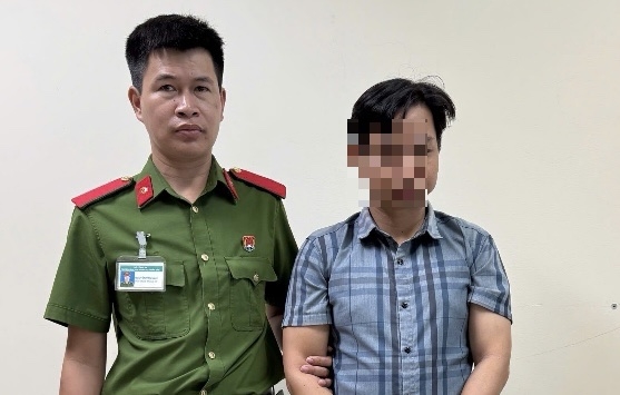 bat giu doi tuong su dung giay to gia de lua dao o can tho hinh anh 1