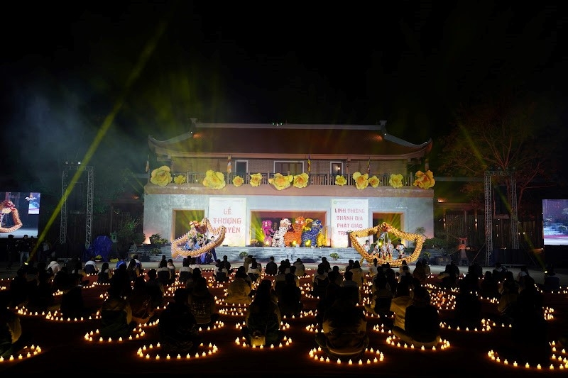 cao diem xuan 2026 hang ngan du khach tim ve coi nguon ngoa van hinh anh 2