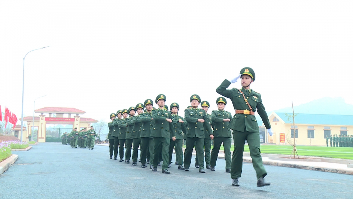 Chiến sĩ mới 5 tỉnh Tây Bắc chính thức bước vào mùa huấn luyện năm 2026