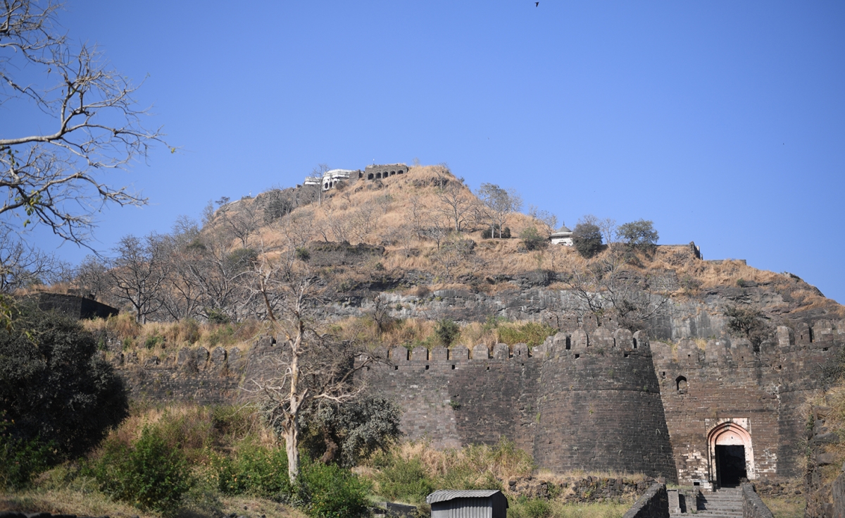 Daulatabad - pháo đài hùng vĩ và kiên cố bậc nhất của Ấn Độ thời Trung cổ