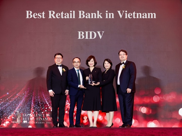 bidv nhan cu dup giai thuong tu the asian banker hinh anh 1