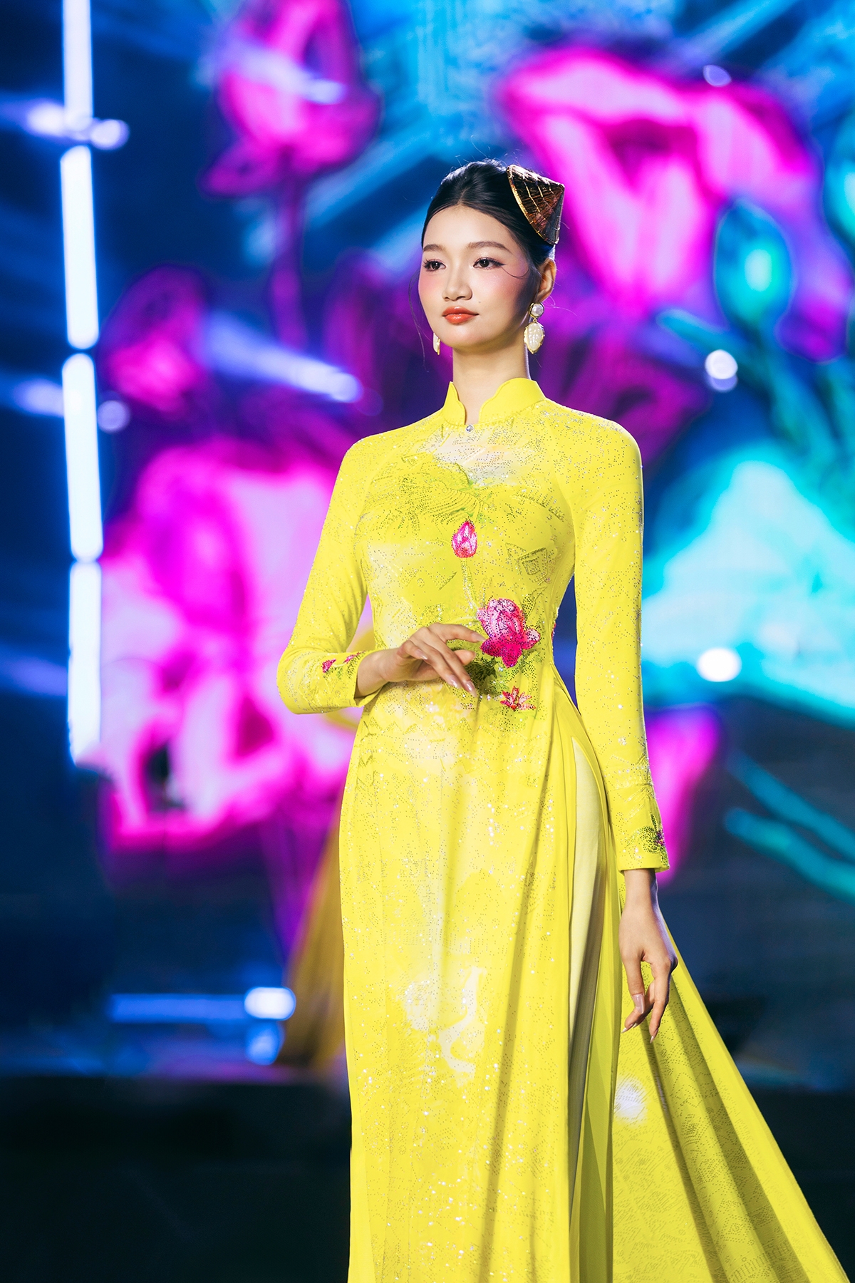 anh_7_le_hoi_ao_dai.jpeg.jpg